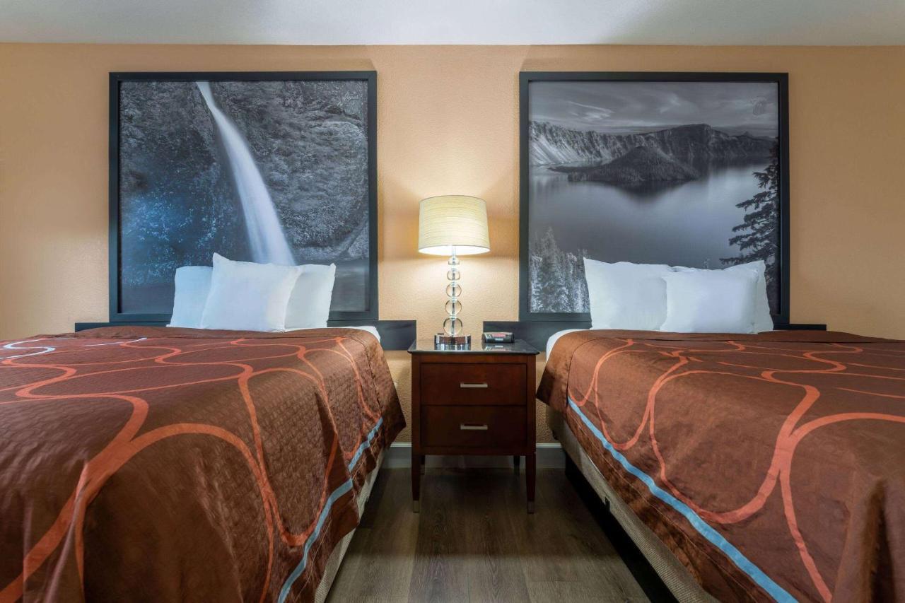 Super 8 By Wyndham The Dalles Or Exterior photo