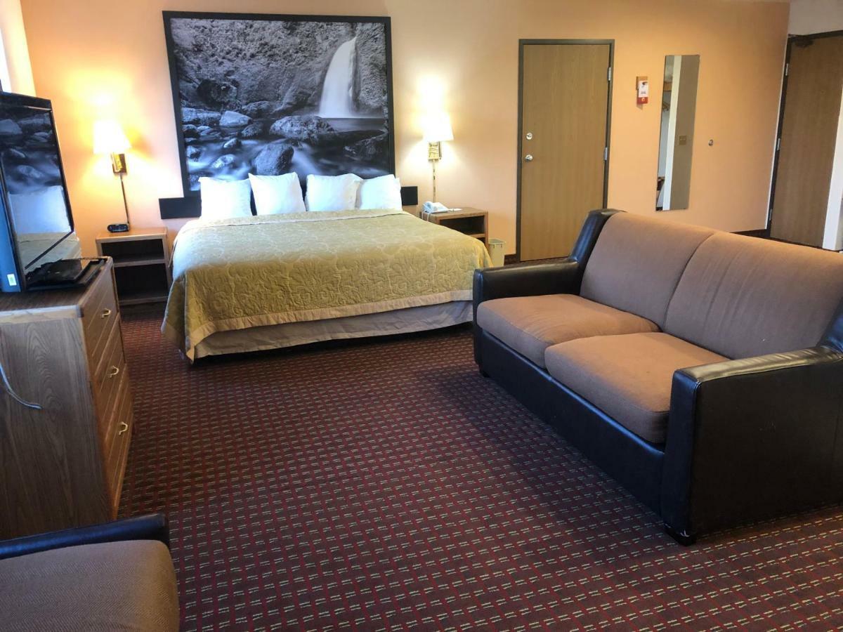 Super 8 By Wyndham The Dalles Or Exterior photo